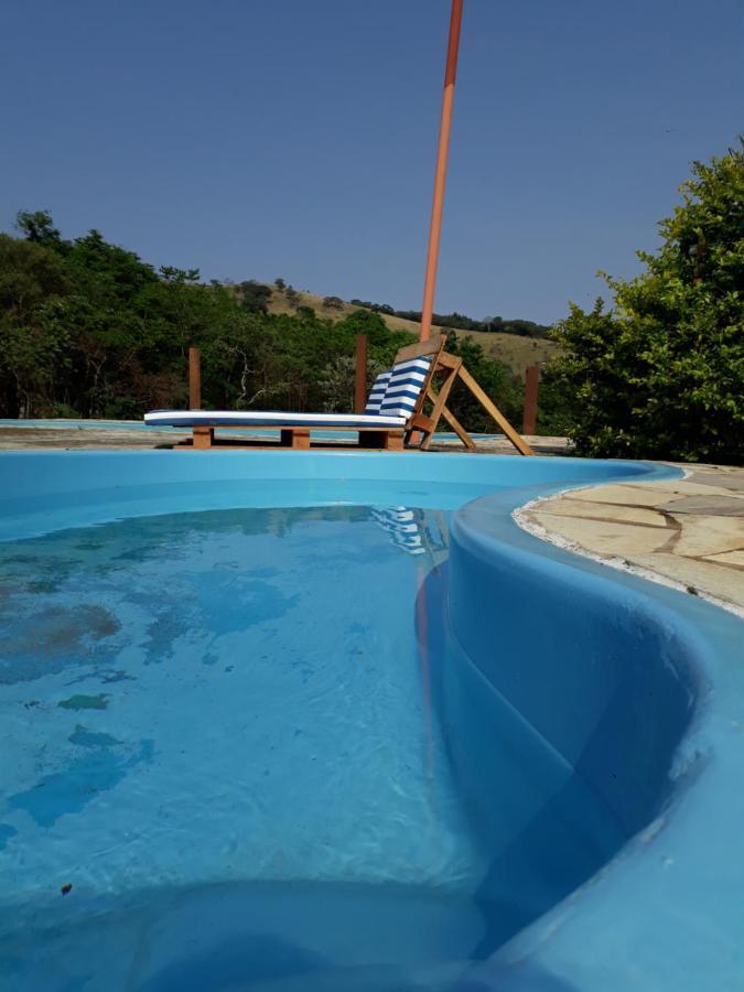 Sitio Lirio Do Vale- Munhoz, Mg Villa Luaran gambar